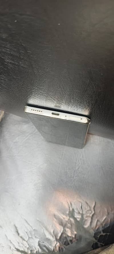 Tecno CAMON 40 Pro
