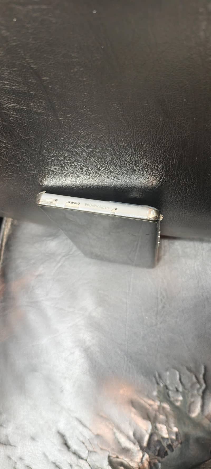 Tecno CAMON 40 Pro 1