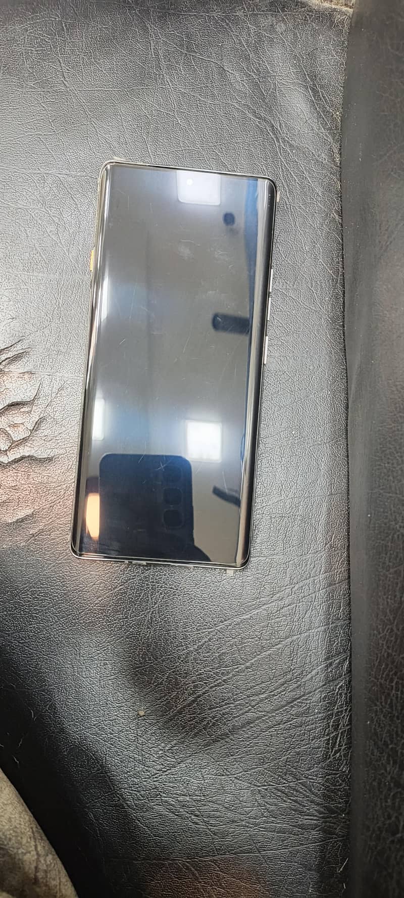 Tecno CAMON 40 Pro 3