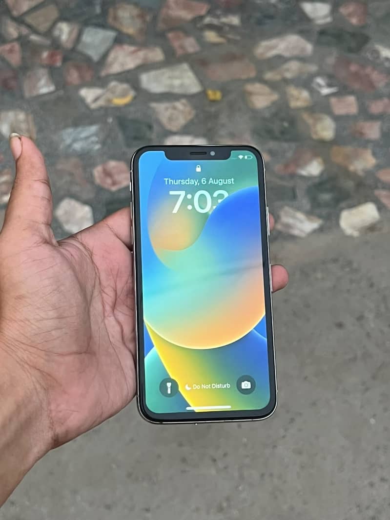 Apple iPhone X 2