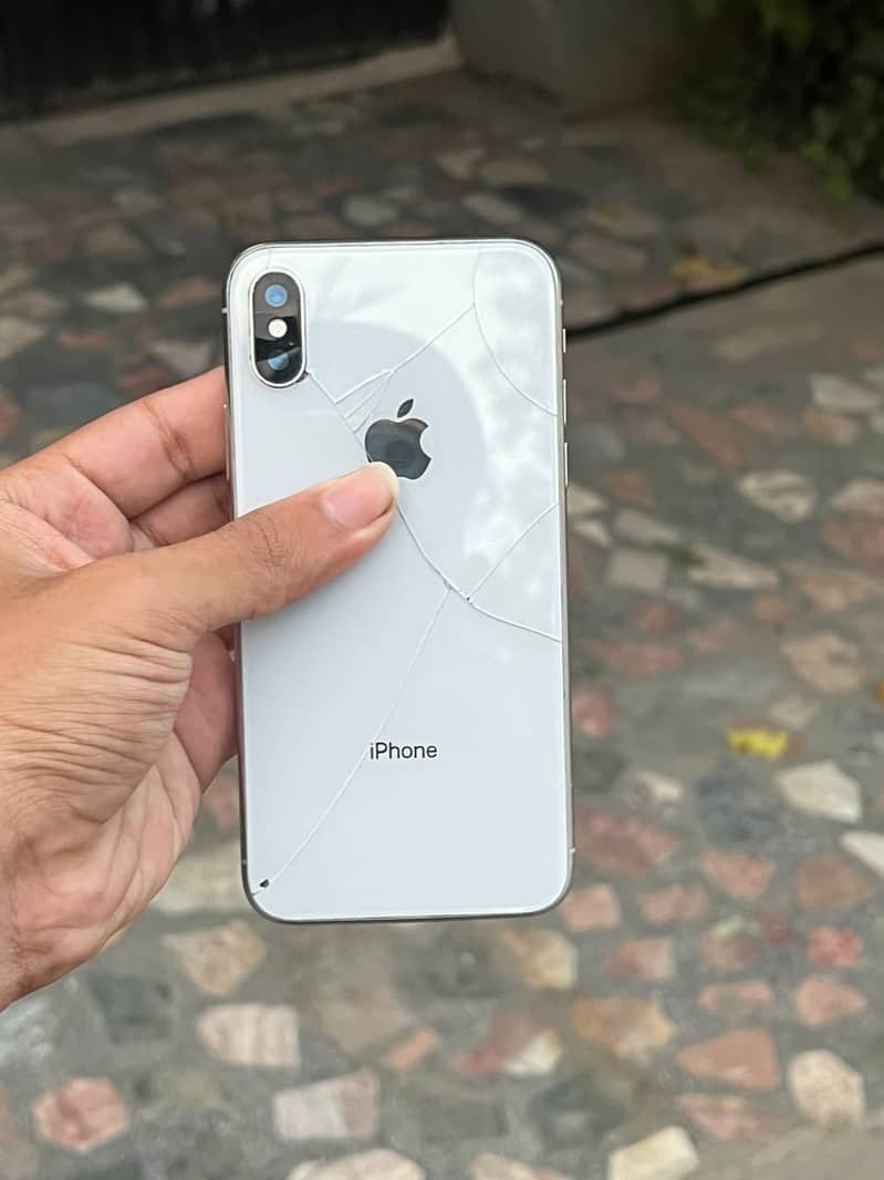 Apple iPhone X 3