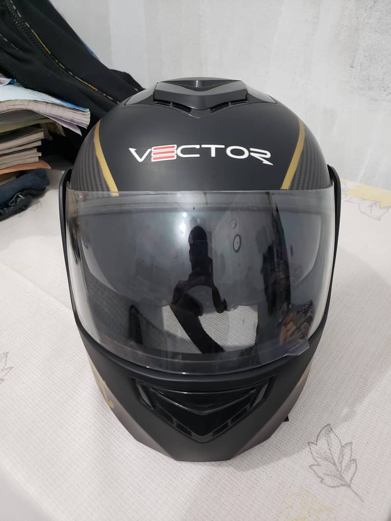 HELMET 5