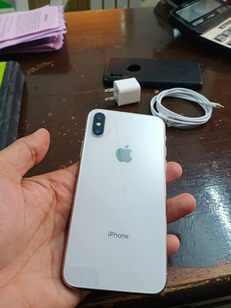 Apple iPhone X 0