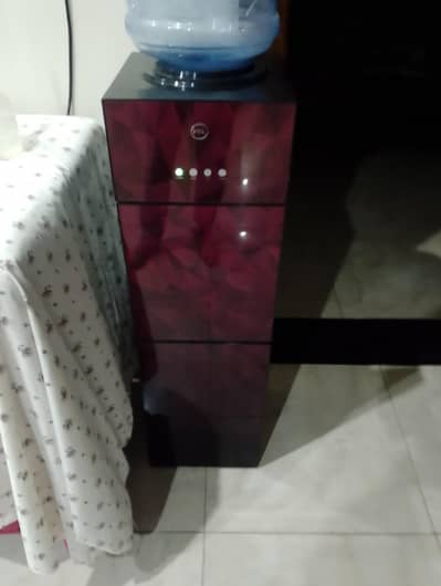 Pel dispenser