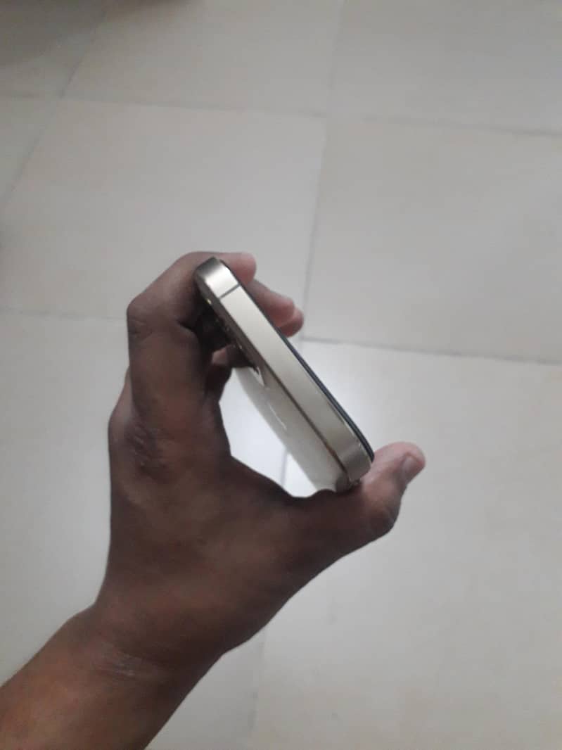 Apple iPhone 12 Pro 5