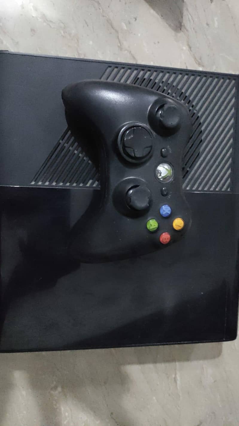 Xbox 360 E 250GB Controller | Complete Bundle | Excellent Condition 2