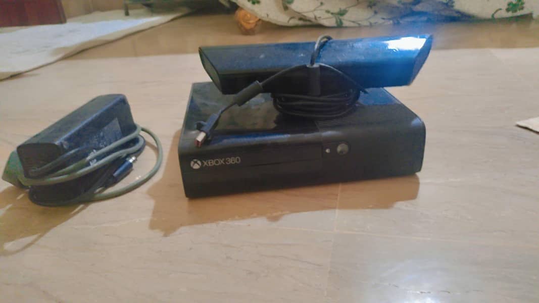 Xbox 360 E 250GB Controller | Complete Bundle | Excellent Condition 5
