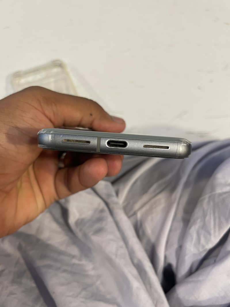 Google Pixel 8 9