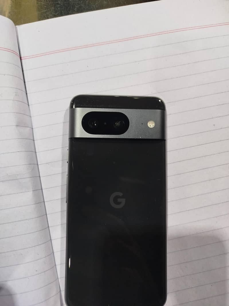 Google Pixel 8 5