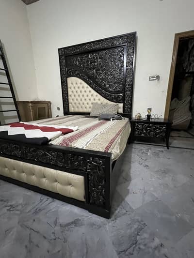 Wooden bed and dressing