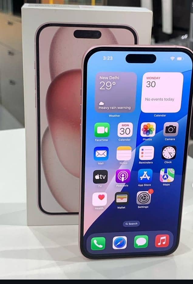 Apple iPhone 15 plus 3