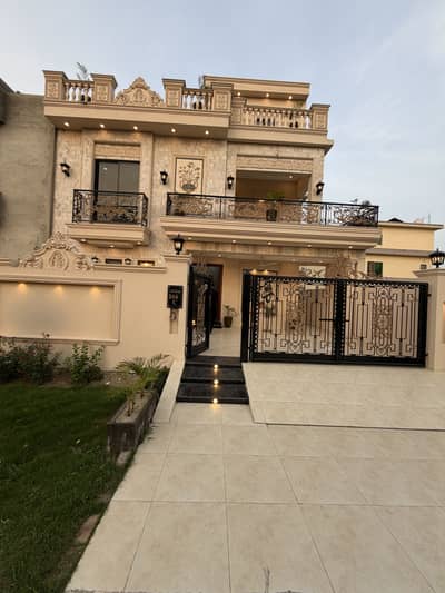 sale The Ideally Located House For An Incredible Price Of Pkr Rs. 30000000