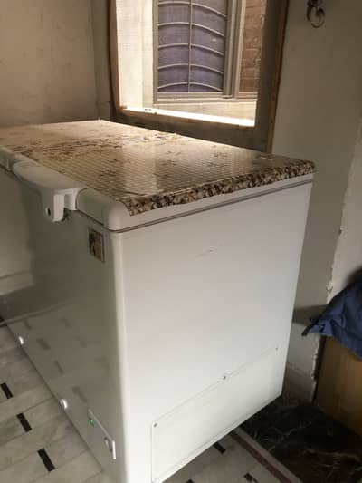 Haier Inverter Deep Freezer - Double Door (10 Year Warranty)