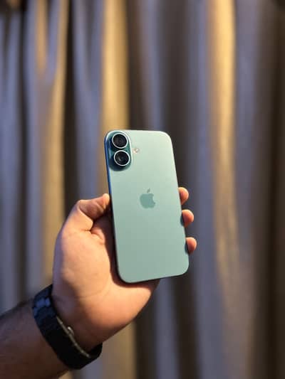 IPHONE 16 TEAL COLURE
