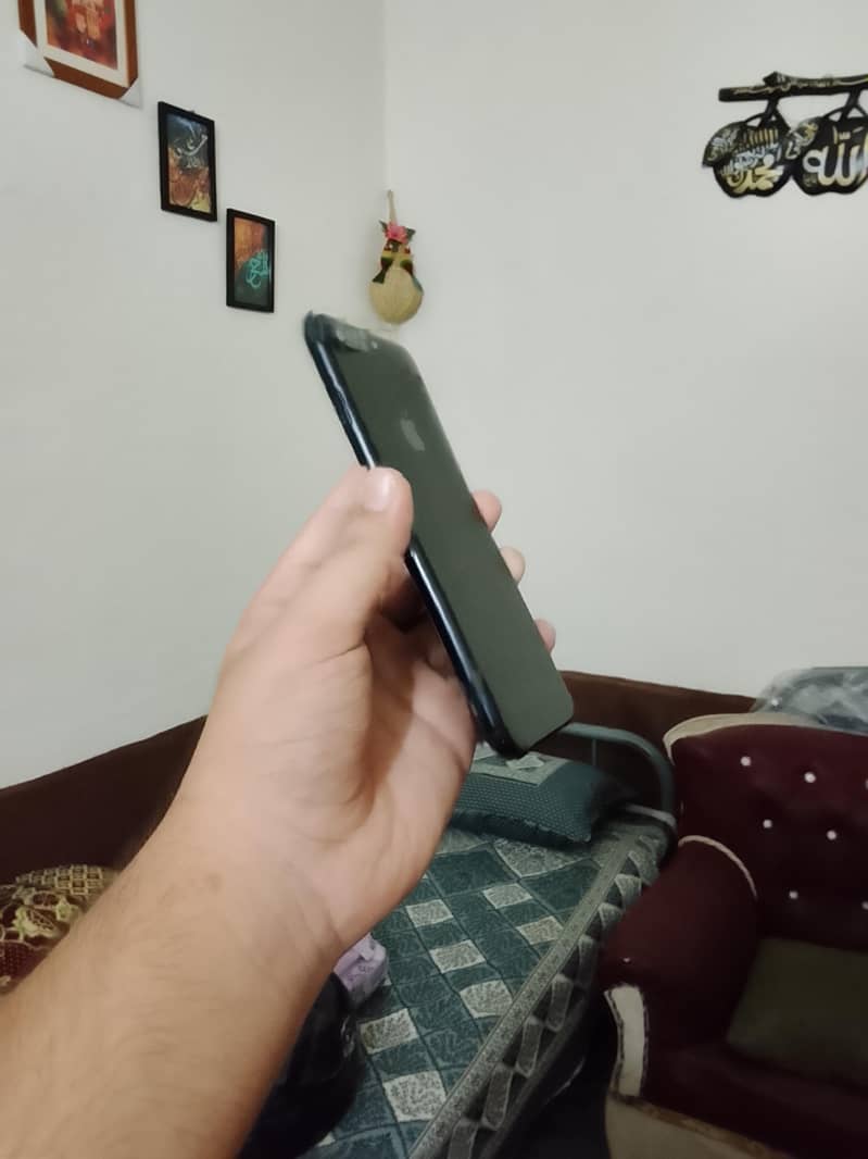 iPhone 7 plus 1
