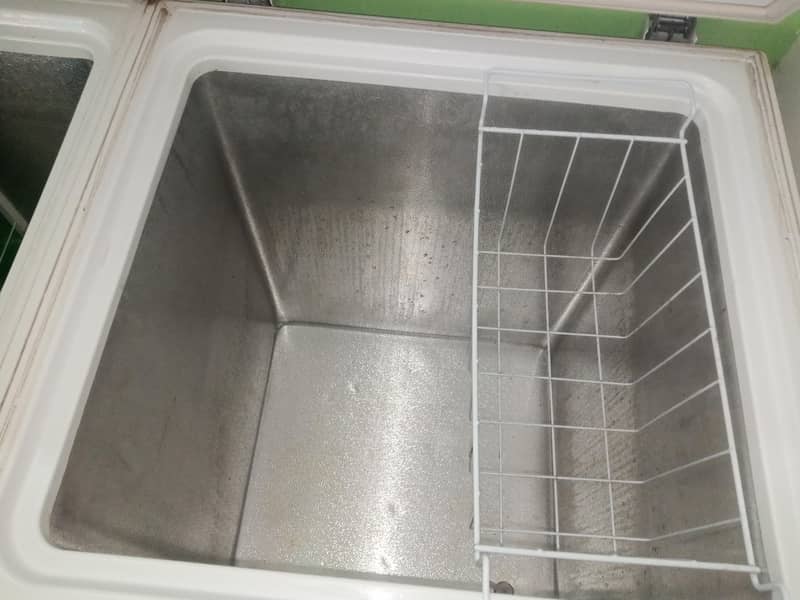 deep freezer 0