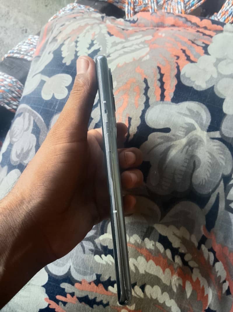 One Plus 9 Pro 3