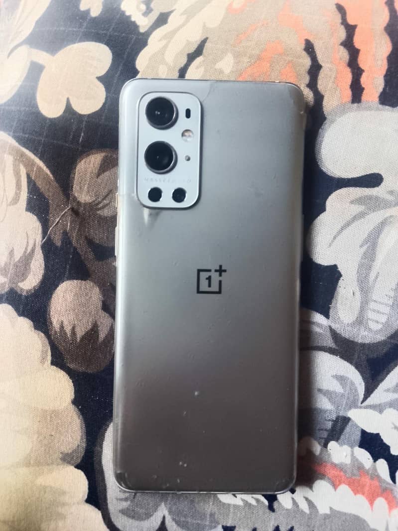 One Plus 9 Pro 4