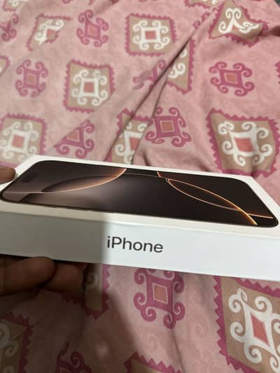 Apple iPhone 16 Pro Max