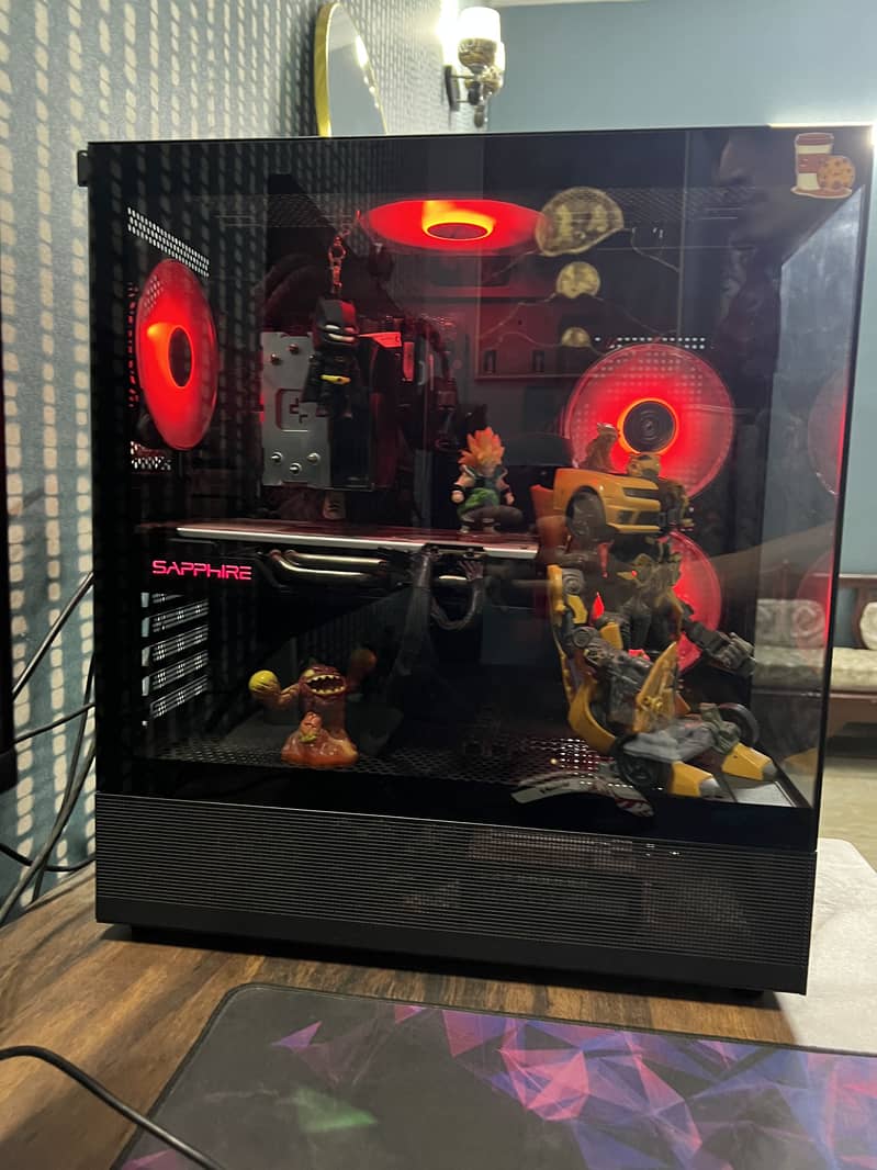 Complete PC setup - 10/10 condition 12