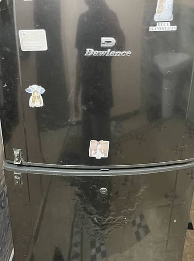 Dawlance Refrigerator 8/10 condition (Full ok chilled Refrigerator)