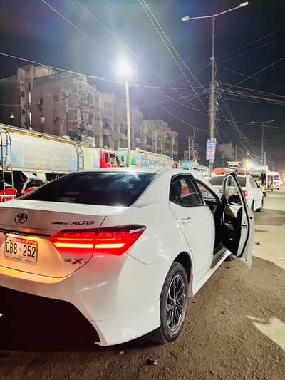 Toyota Corolla Altis 2023