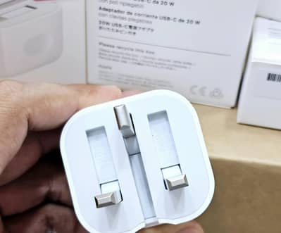 Apple 20 Watt PD Fast Charger Along With Cable - Mercantile Stock -