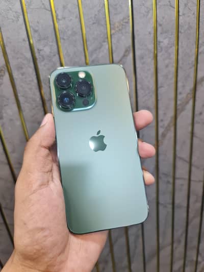 Apple iPhone 13 Pro