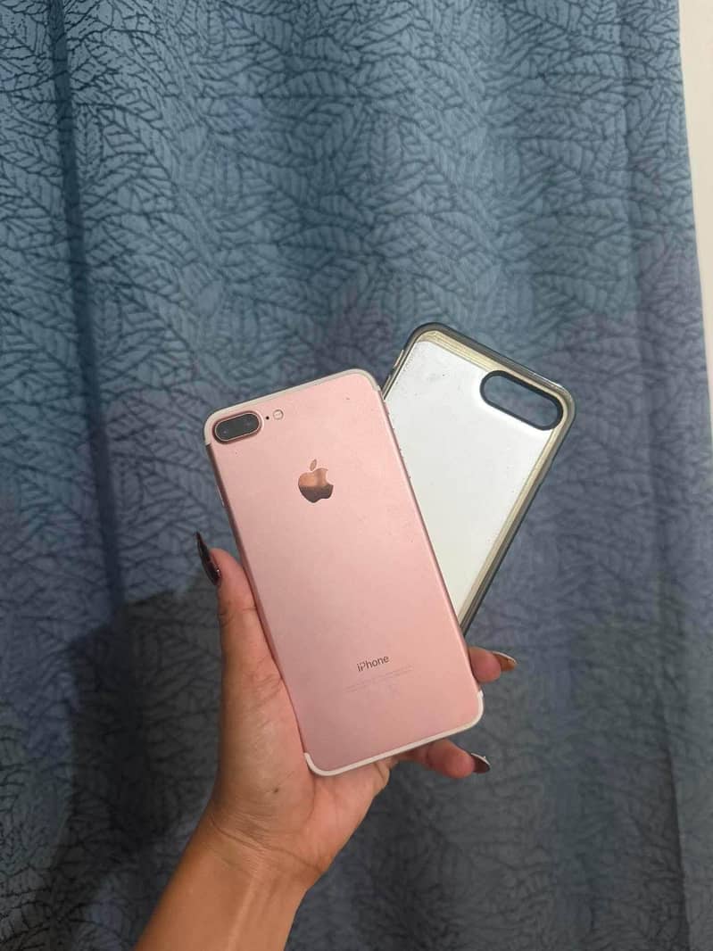 Apple iPhone 7 Plus 1