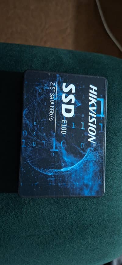 Hikvision SSD 512 (100 Health)