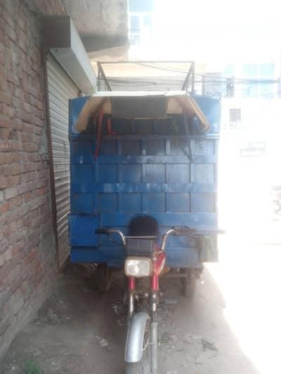 cabin rickshaw sale Argent 0.3.0.3.3. 3.3.0.3.0. 6call+whatapp