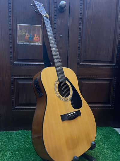 Original yamaha F310 Semi Accoustic 10/10 condition