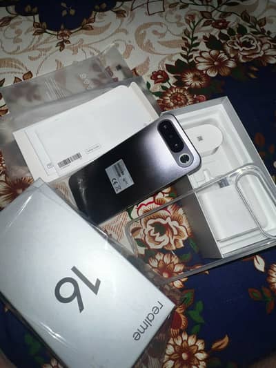 Realme 16