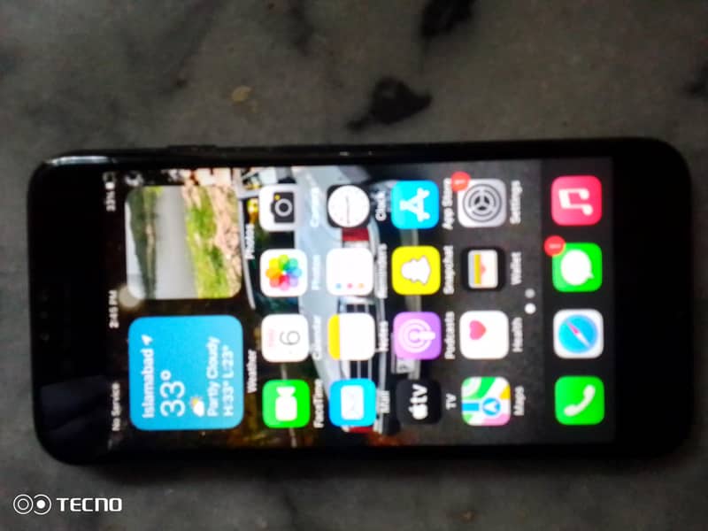 Apple iPhone 7 3