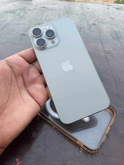 Apple iPhone 15 Pro Max