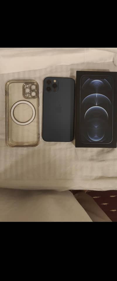 Apple iPhone 12 Pro waterpack never open