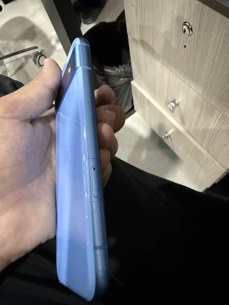 Google Pixel 8a 2