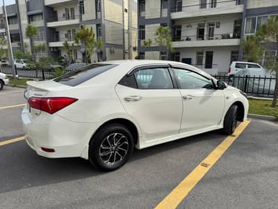 Toyota Corolla GLI 2016 End Model 2017 registration