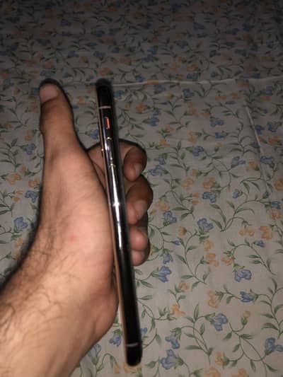 Apple iPhone XS