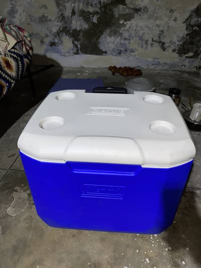 Coleman Xtreme 50QT Wheeled Cooler (47.3L) 10/10 condition