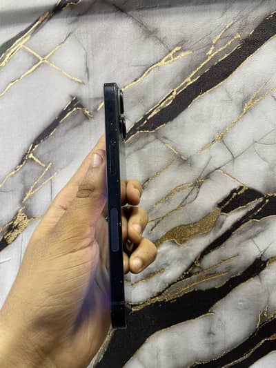 Apple iPhone 14 128Gb