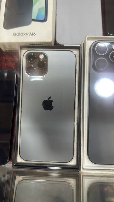 Apple iPhone 12 Pro