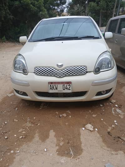 Toyota Vitz 2003/6