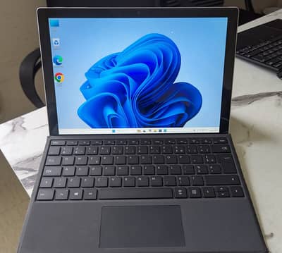 Surface Pro 5 | i5 7th | 2k Resolution |  03256785678