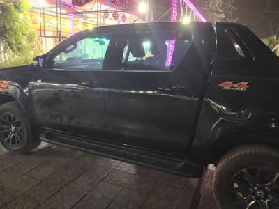 Toyota Hilux 2025