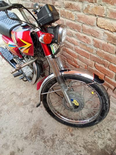 Honda 125.15 model exchng with CD 70