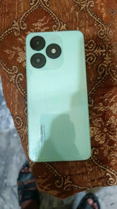 Itel A70 4+8.128
