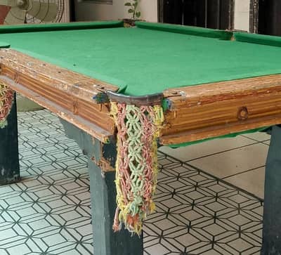 Snooker table