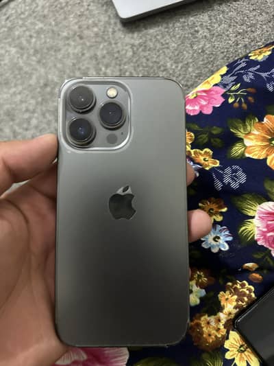 Apple iPhone 13 Pro