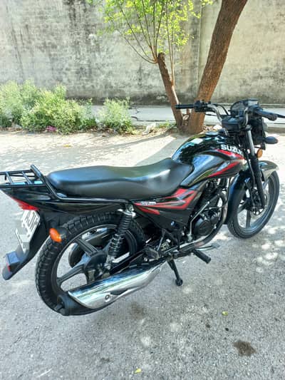 Suzuki GR150 2022 Lush [0306.6655410